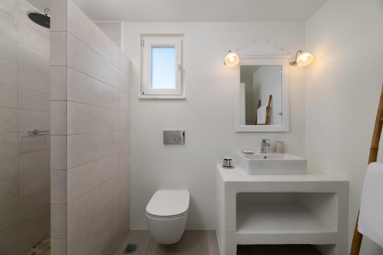 Aegean Luxury Suites sea view