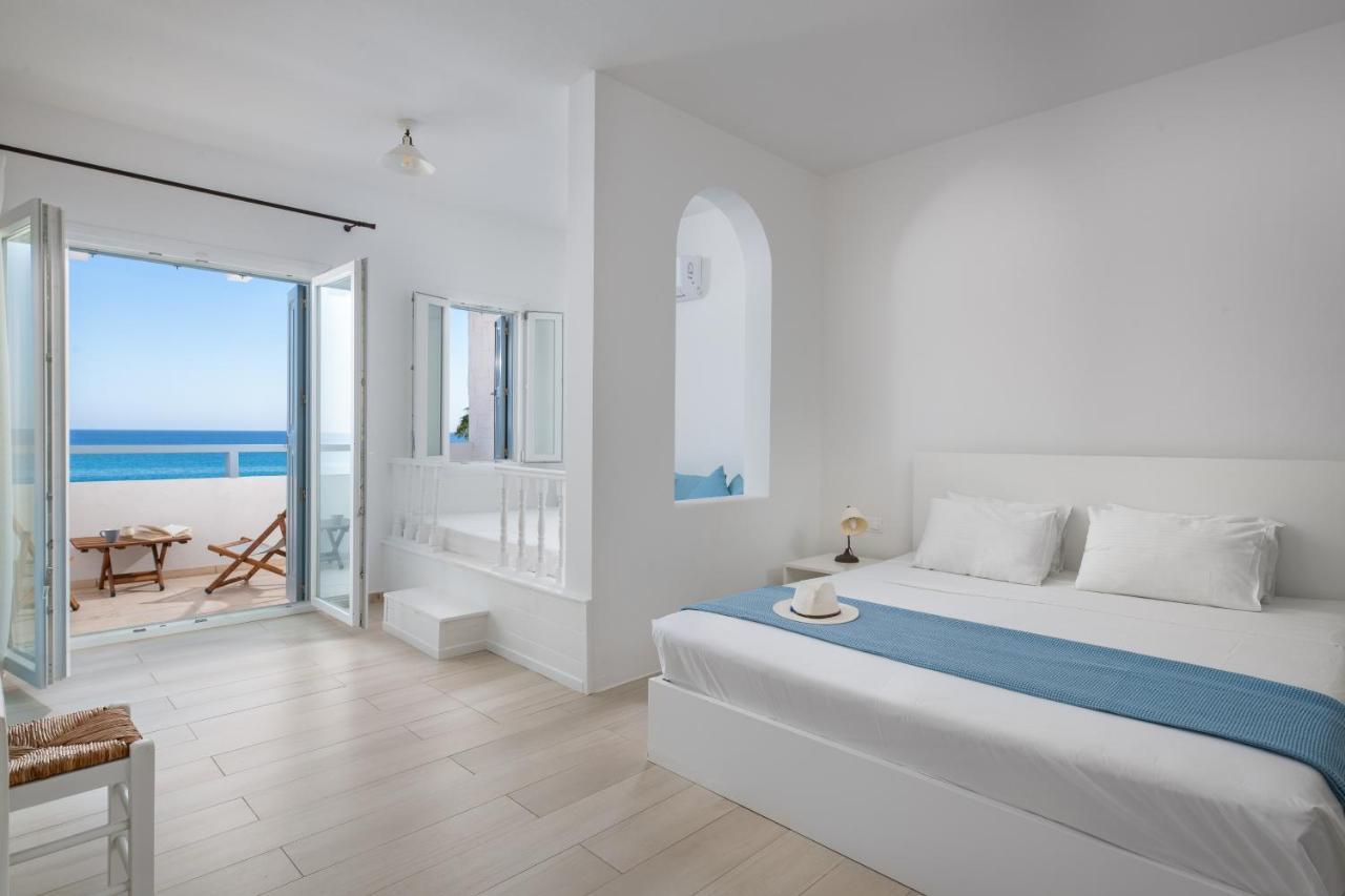 Aegean Luxury Suites sea view