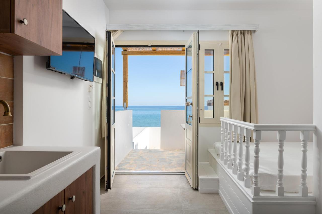 Akti Luxury Suites sea view