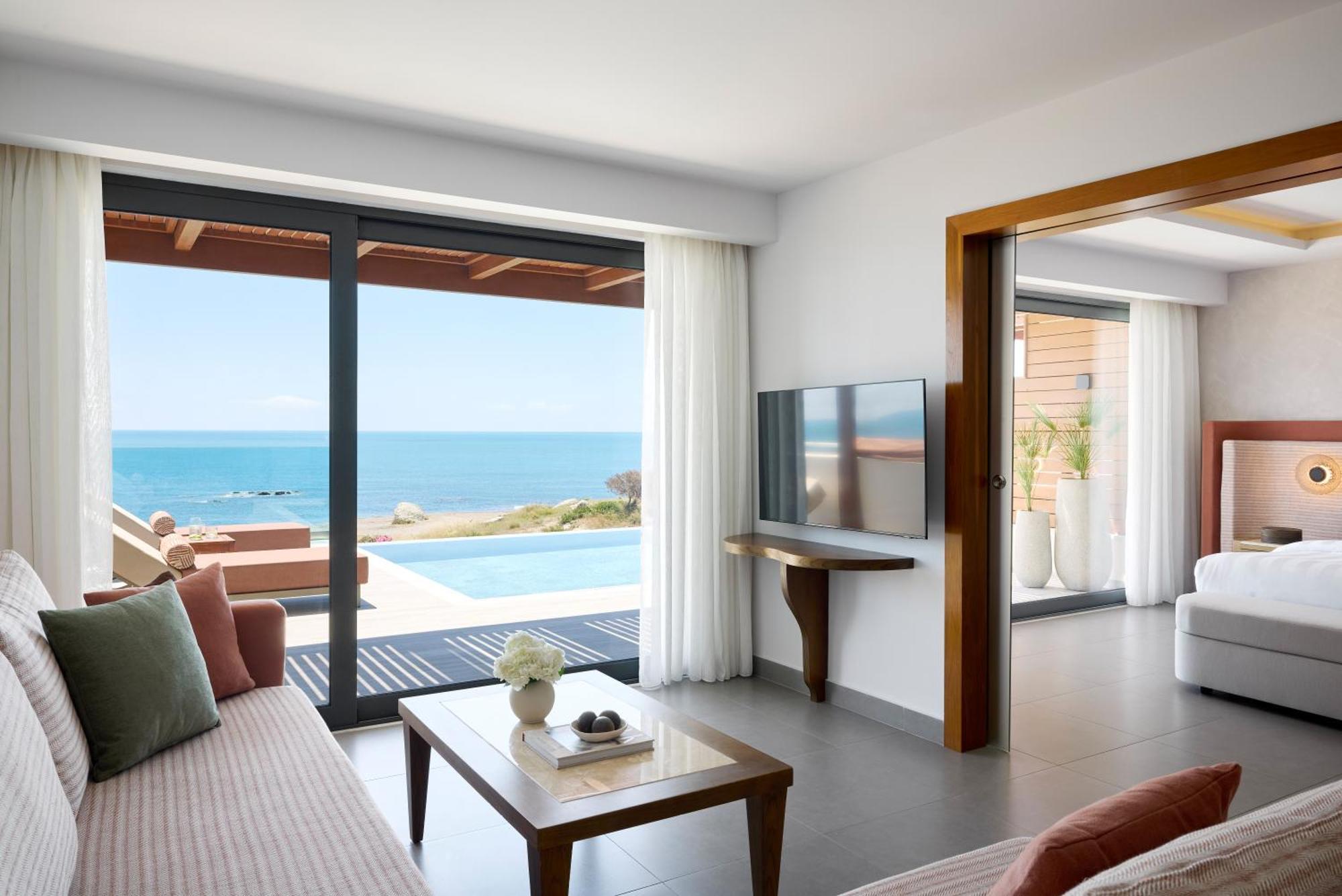 Executive Suite Private Pool