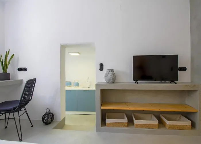 30Villa Rd Studio Rhodes City