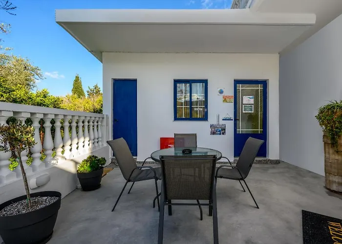 Afroditi Superior Apartments Archangelos 