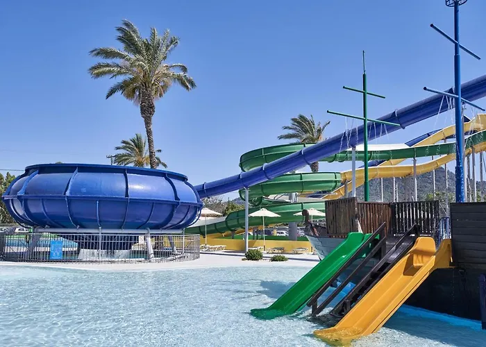 Resorts e hotéis com parques aquáticos em Rodes
