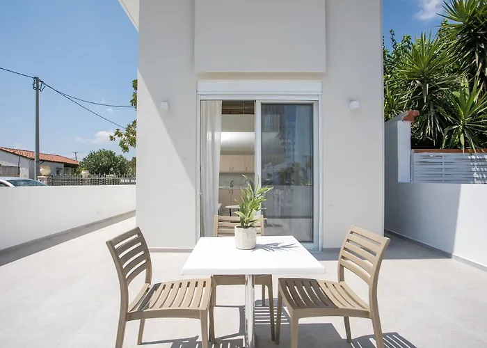 Boetiek Avi Suites Faliraki