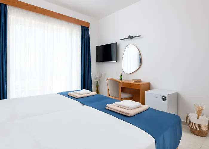 Lindos Nest Aparthotel Πεύκος