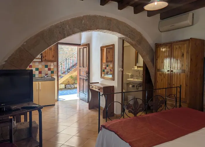 Boutique Antifanous Apartments Rhodes City