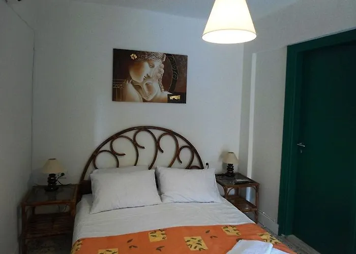 Apts Via Via Rhodes City