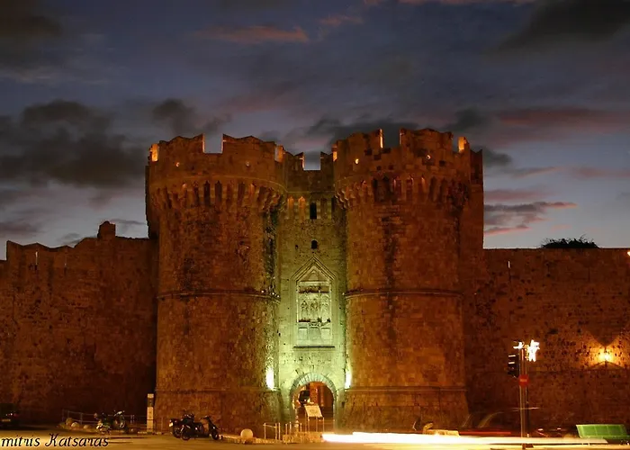 Emerald Dream House Rhodes City