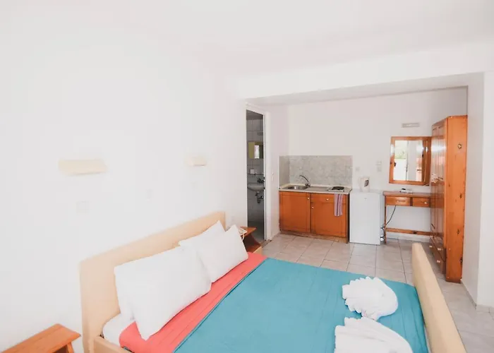 Palm Bay Hotel Pefki